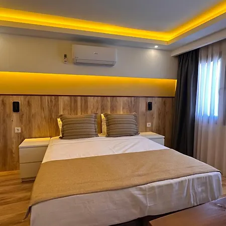 Ξενοδοχείο Loca Centre