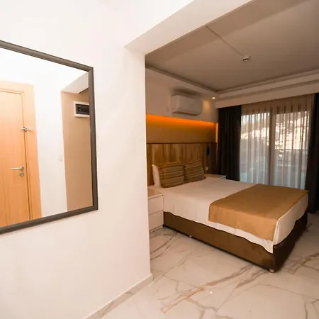 Loca Centre Szálloda Bodrum