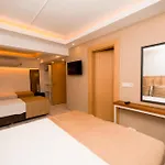 Hotel Loca Centre
