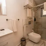 Loca Centre Hotel *