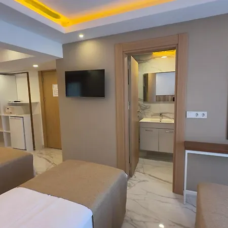 Loca Centre Hotell *