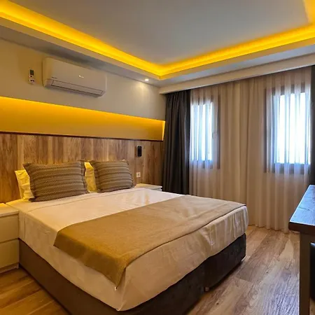 Loca Centre Szálloda Bodrum