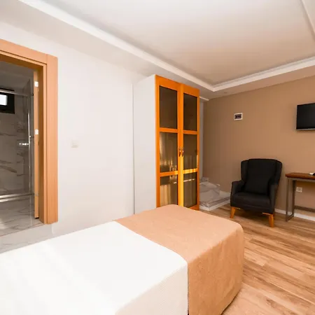 Hotel Loca Centre