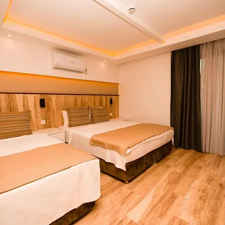Loca Centre Hotel